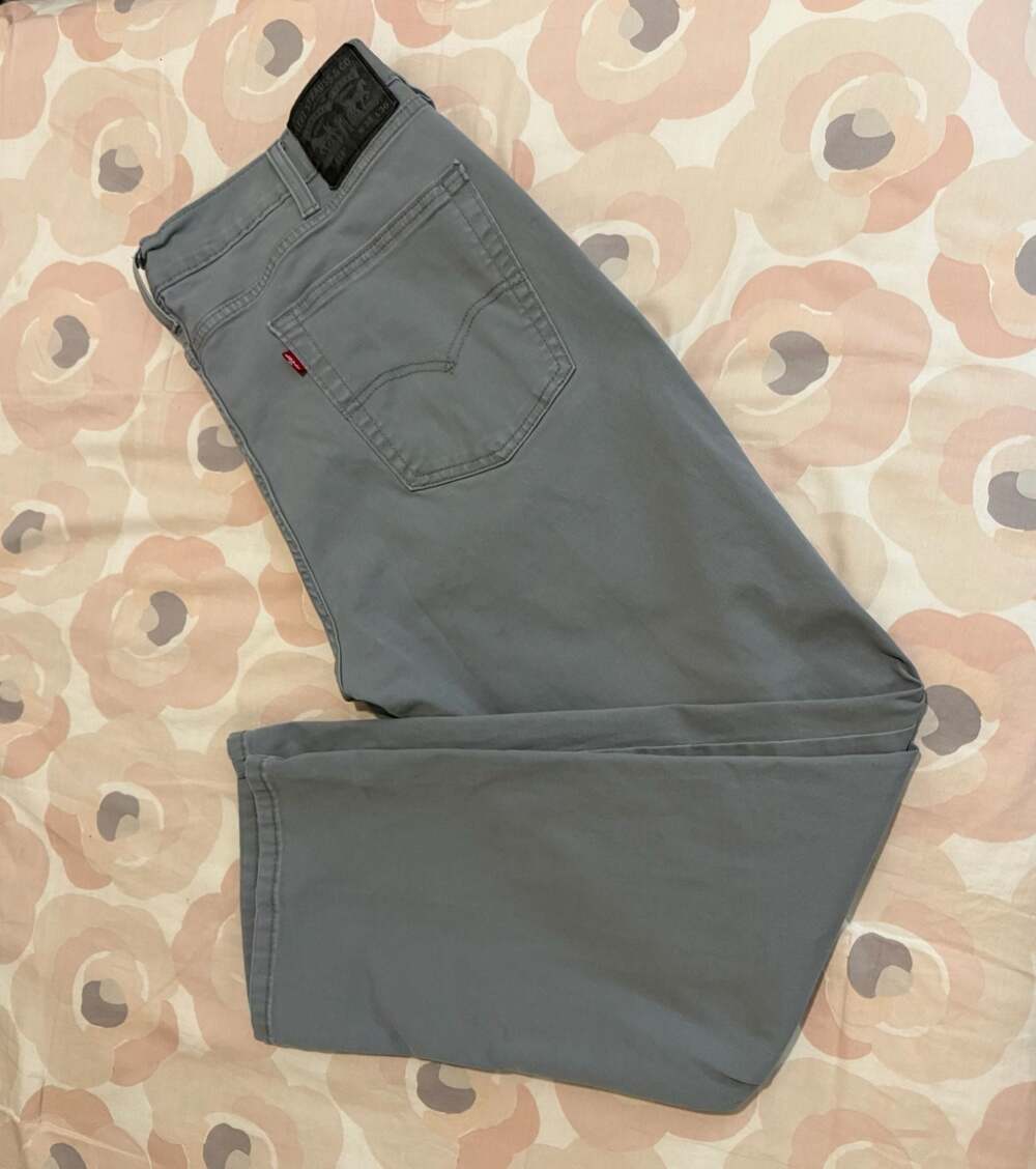 Levi's Men's 514 Straight Fit Pants, Grey, Size W38 L30